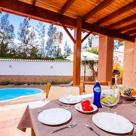 Holiday home Strandnahes Hibiscus Mit Privatem Pool