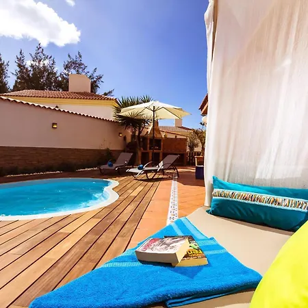 Strandnahes Hibiscus Mit Privatem Pool
